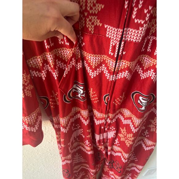 San Francisco 49ers NFL Team Apparel Men's Winter Red Onesie Pajamas Large - Picture 2 of 7